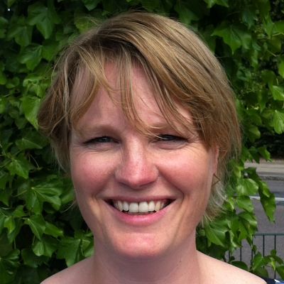 Mette Holm
